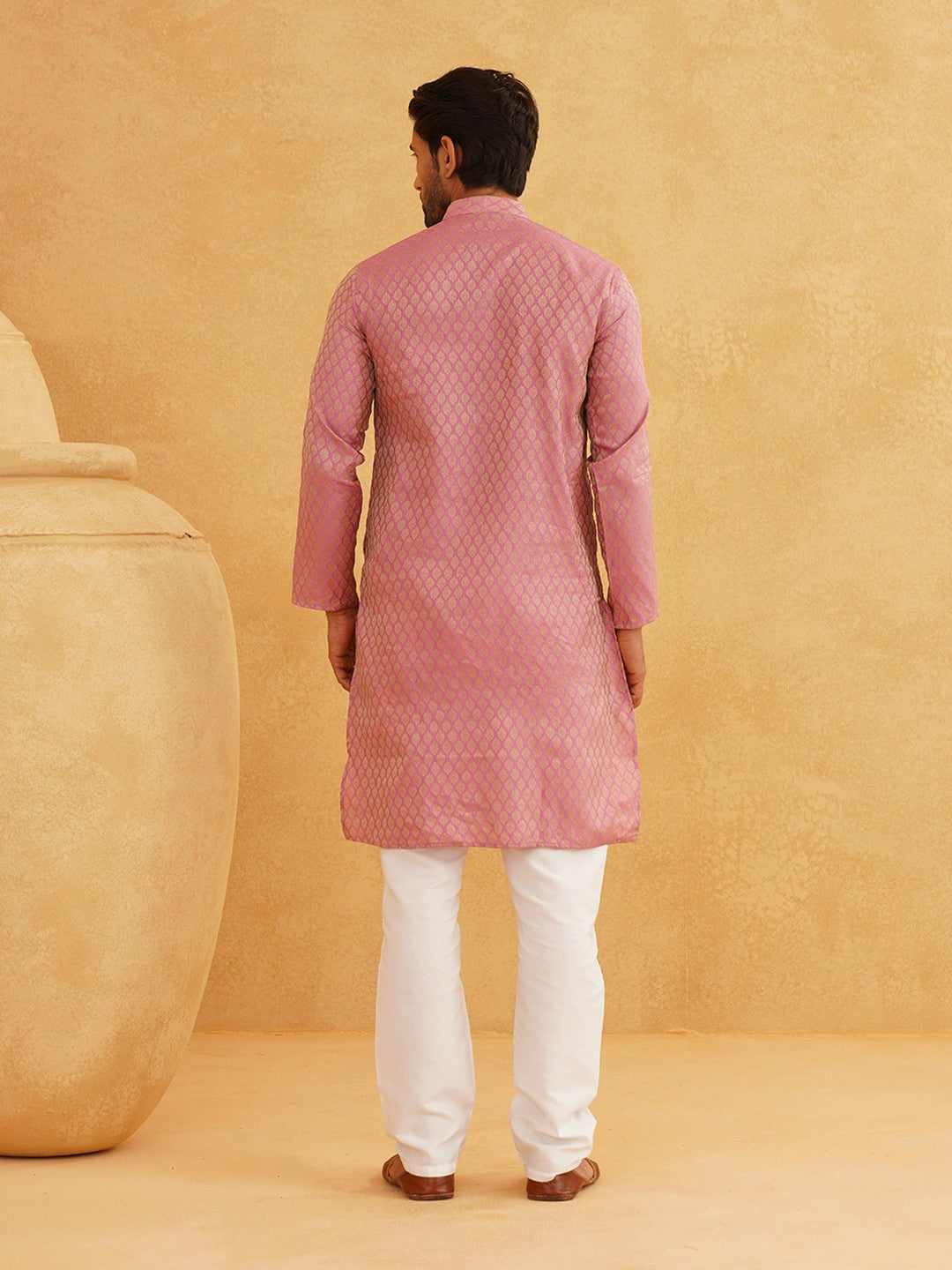 Men’s Pink Thread Work Kurta Set with Churidar – Elegant Traditional Attire