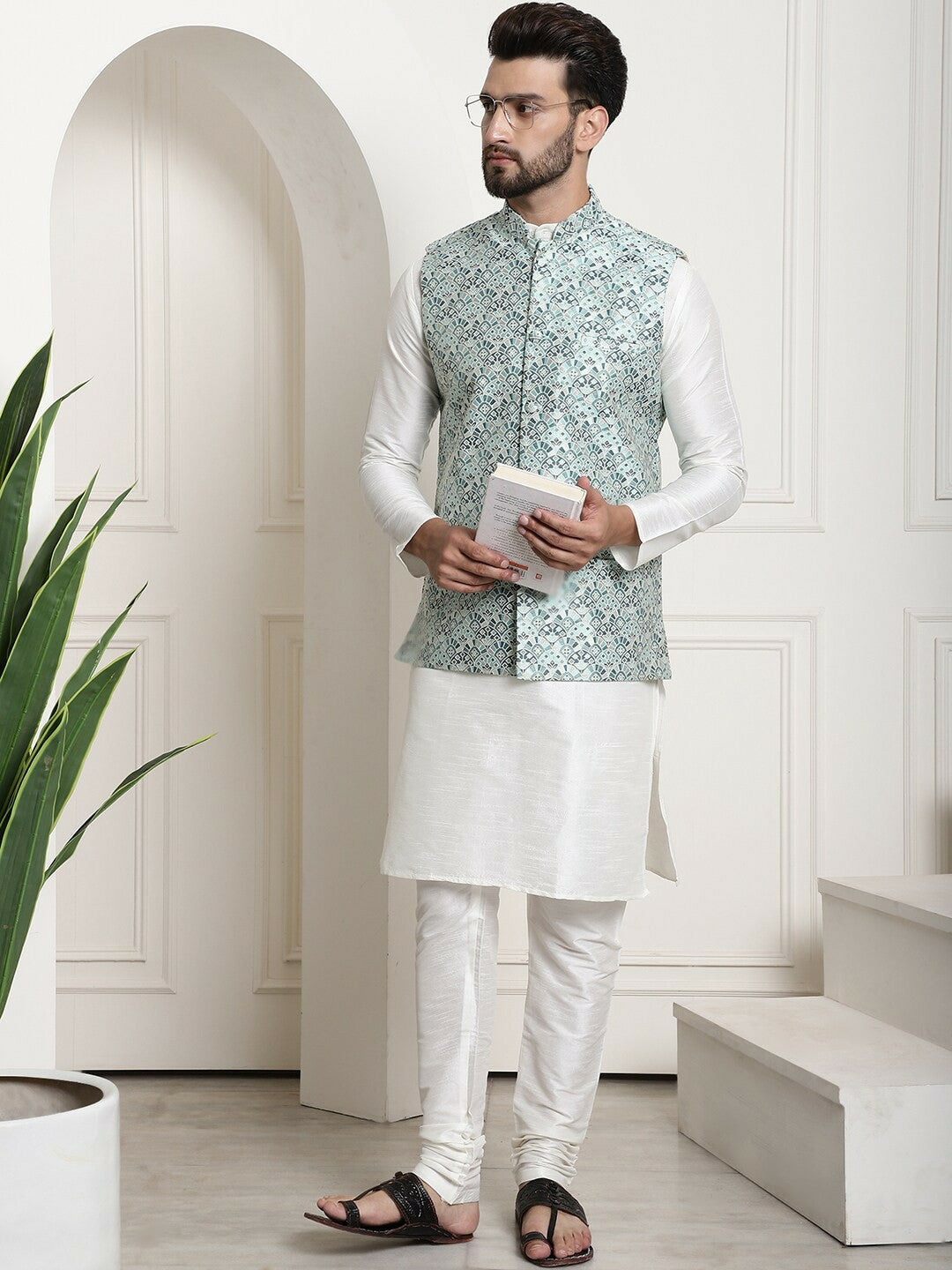 Men’s Traditional Printed Kurta Set with Nehru Jacket & Pyjamas – Festive Wear