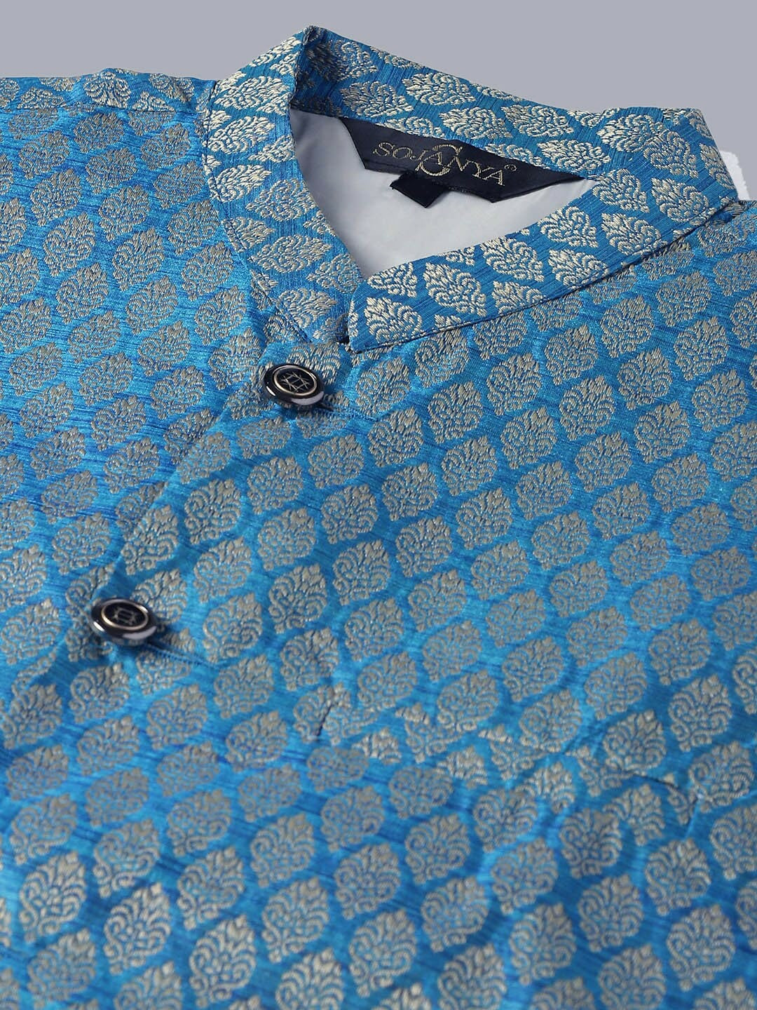 Men’s Embroidered Thread Work Kurta Set with Churidar & Nehru Jacket – Traditional Elegance