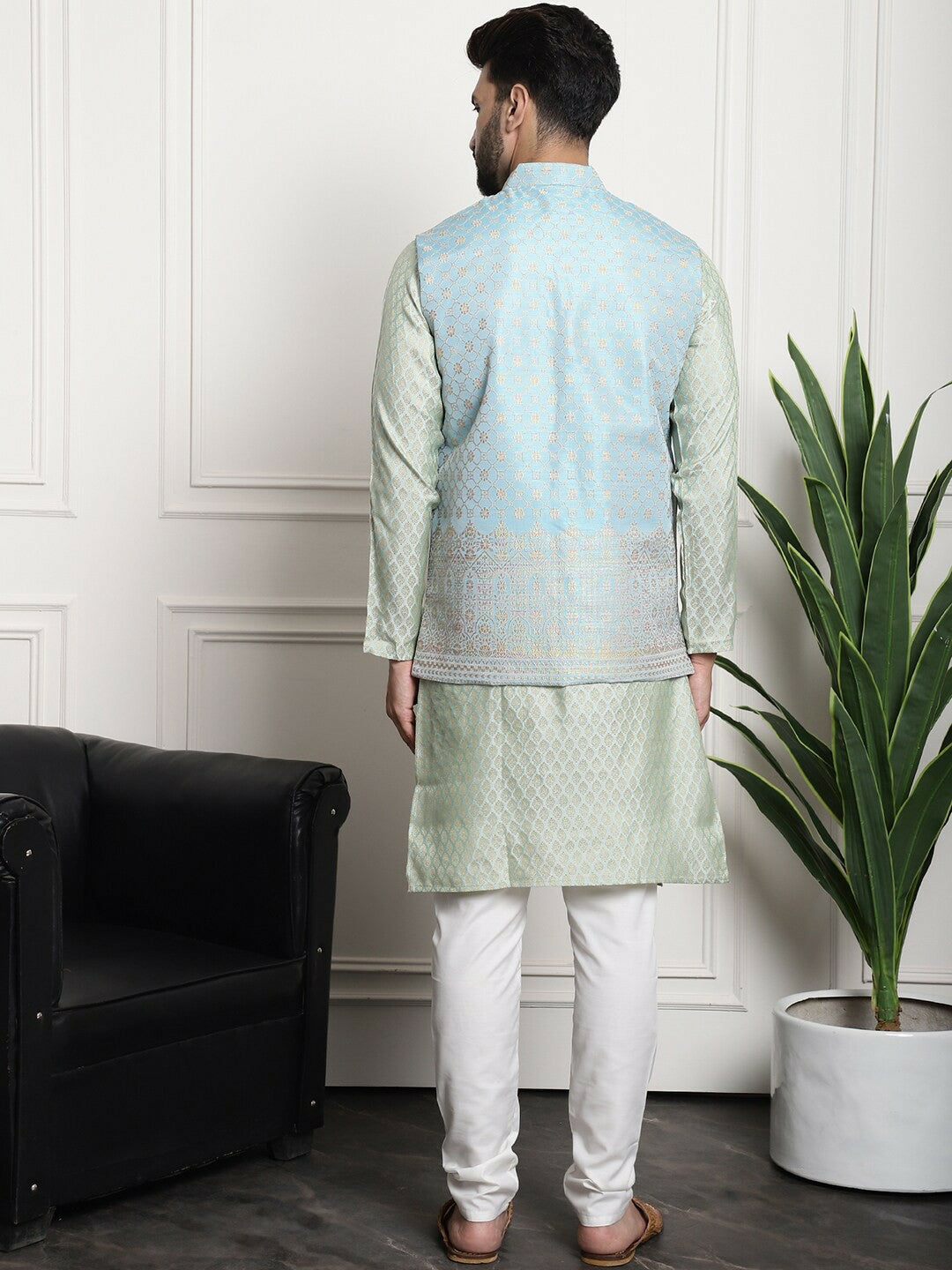 Men’s Ethnic Motifs Woven Design Regular Kurta Set with Churidar & Nehru Jacket – Traditional Elegance