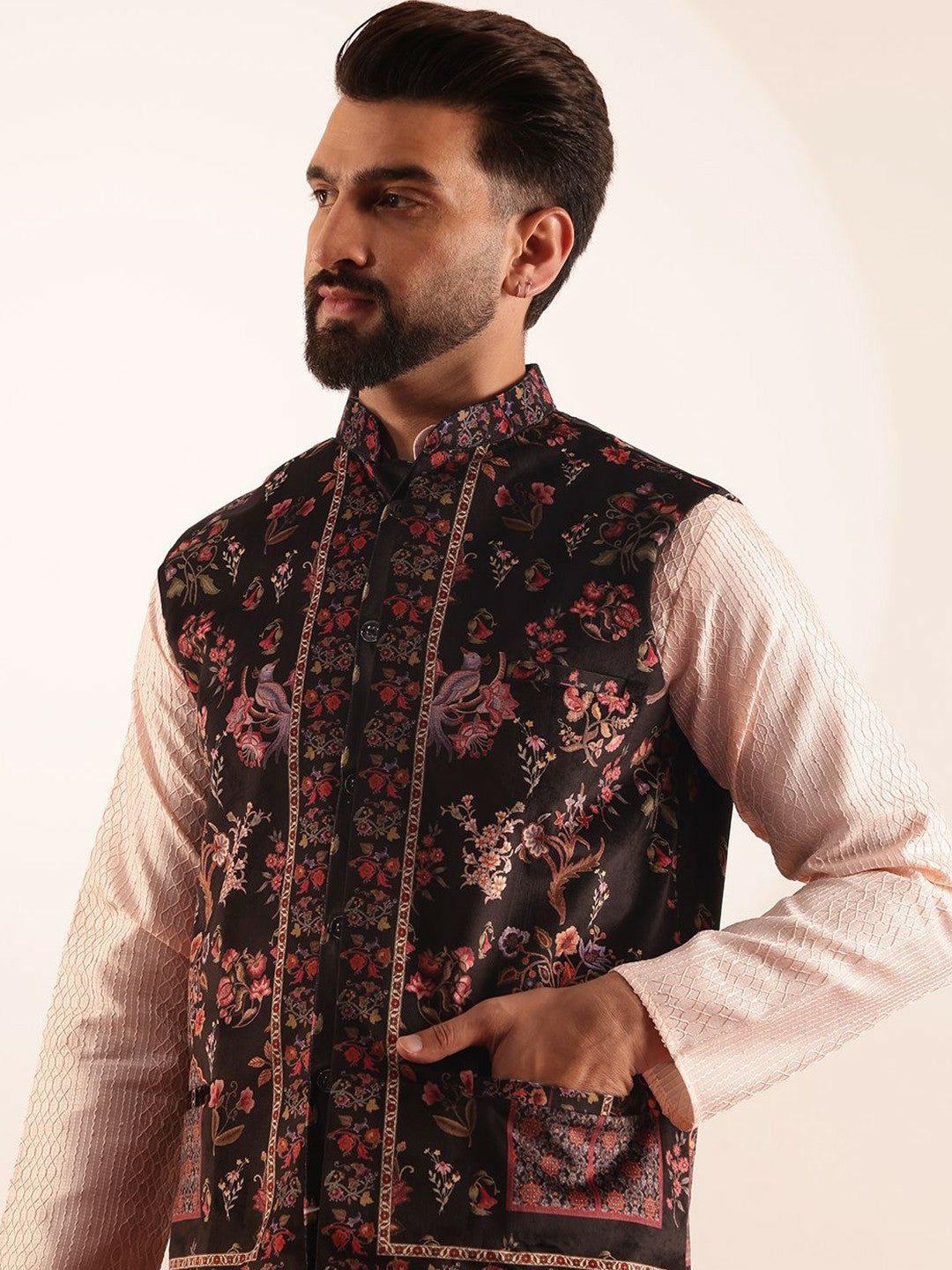 Men’s Geometric Embroidered Kurta Set with Pyjama & Nehru Jacket – Contemporary Ethnic Elegance