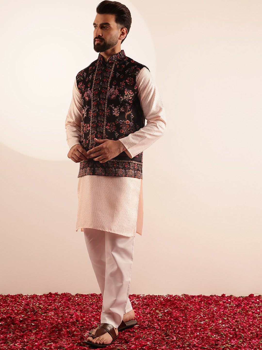 Men’s Geometric Embroidered Kurta Set with Pyjama & Nehru Jacket – Contemporary Ethnic Elegance
