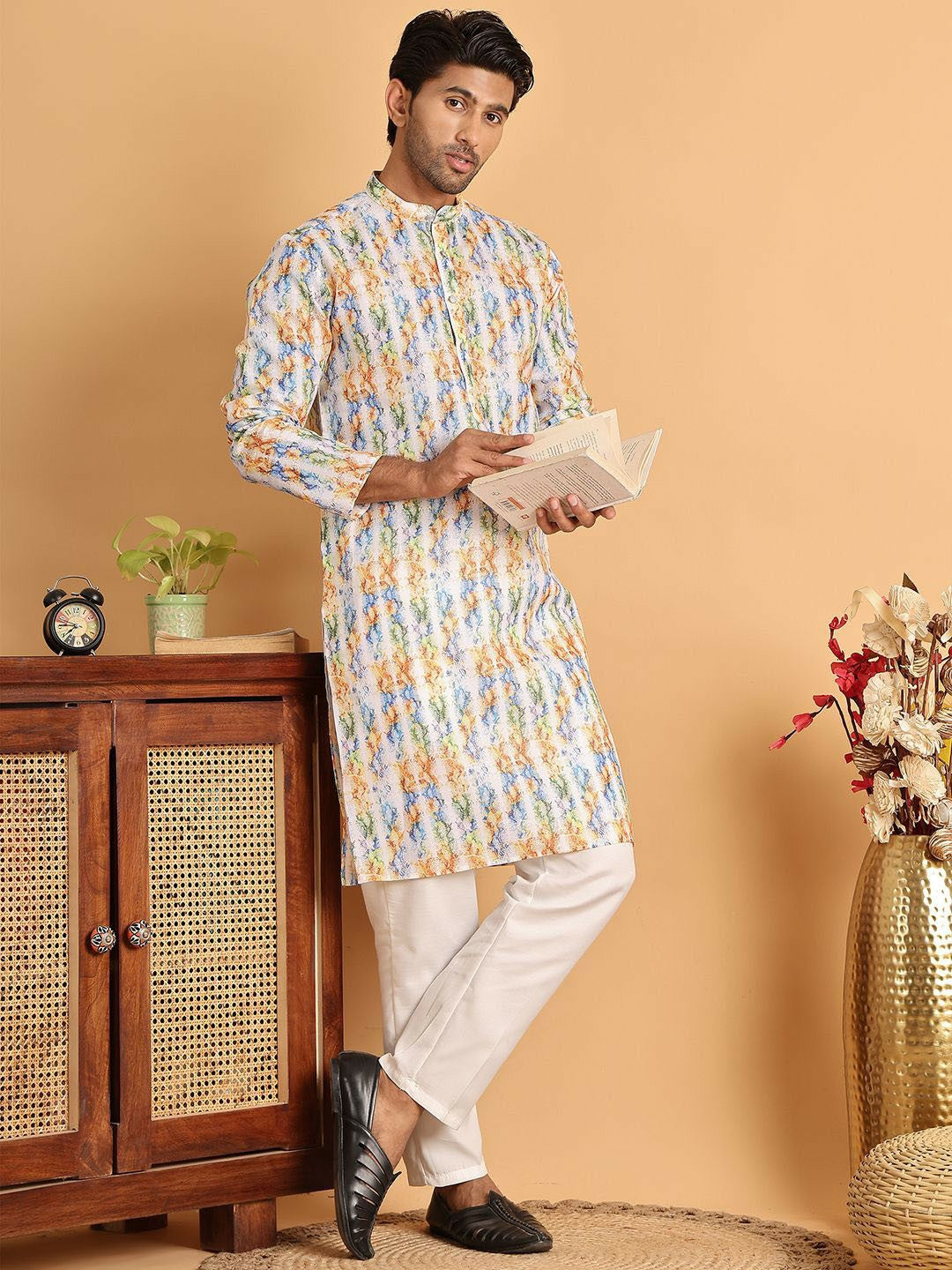 Men's White Floral Printed Kurta Set with Pyjamas – Indiaista