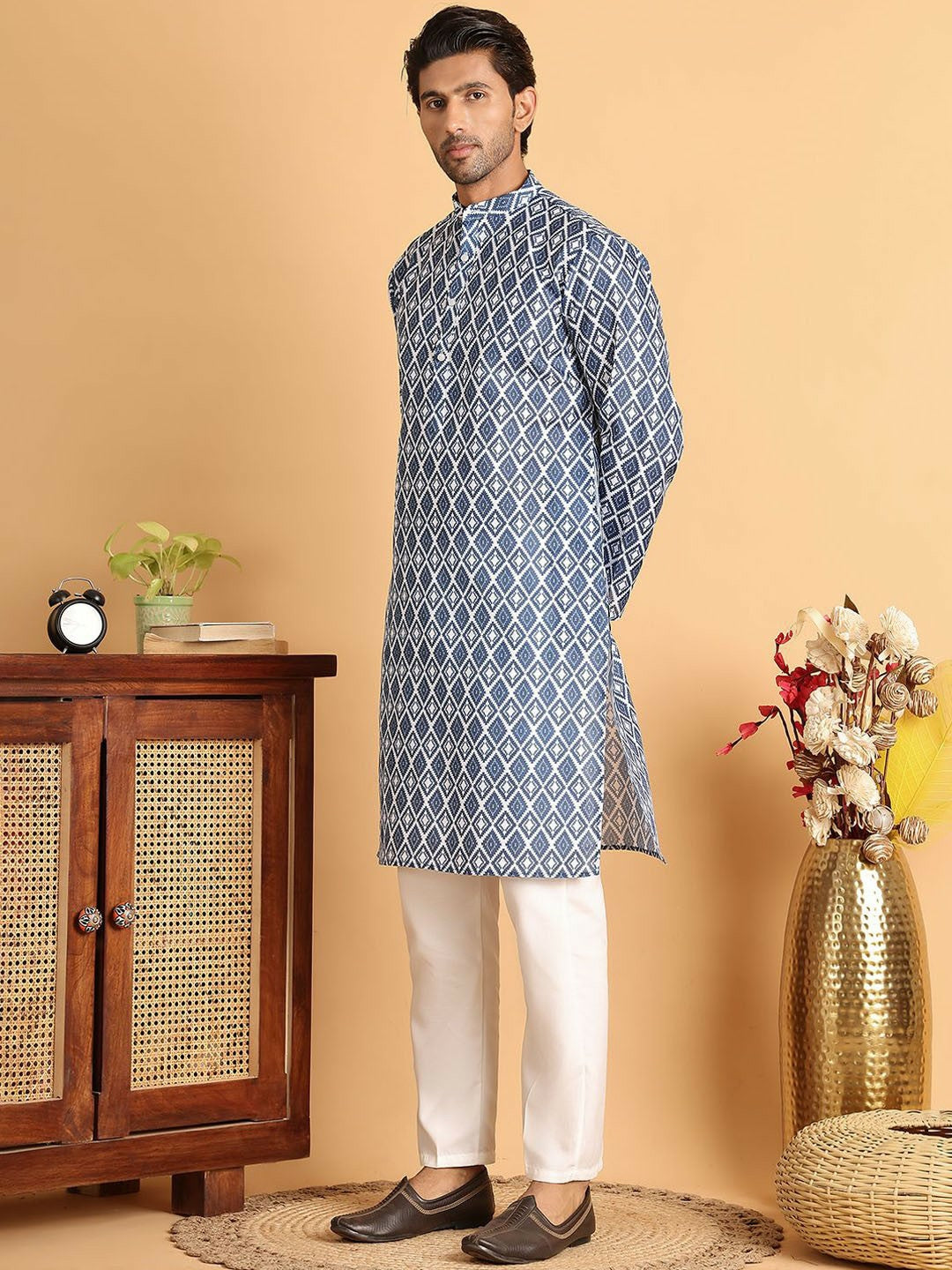 Kurta Set for Men – Blue Geometry-Inspired Elegance