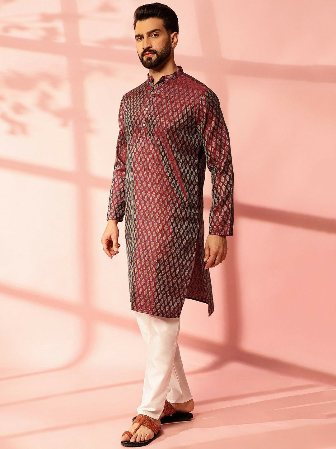 Men’s Maroon Woven Kurta with Pyjamas – Timeless Style for Festive Occasions