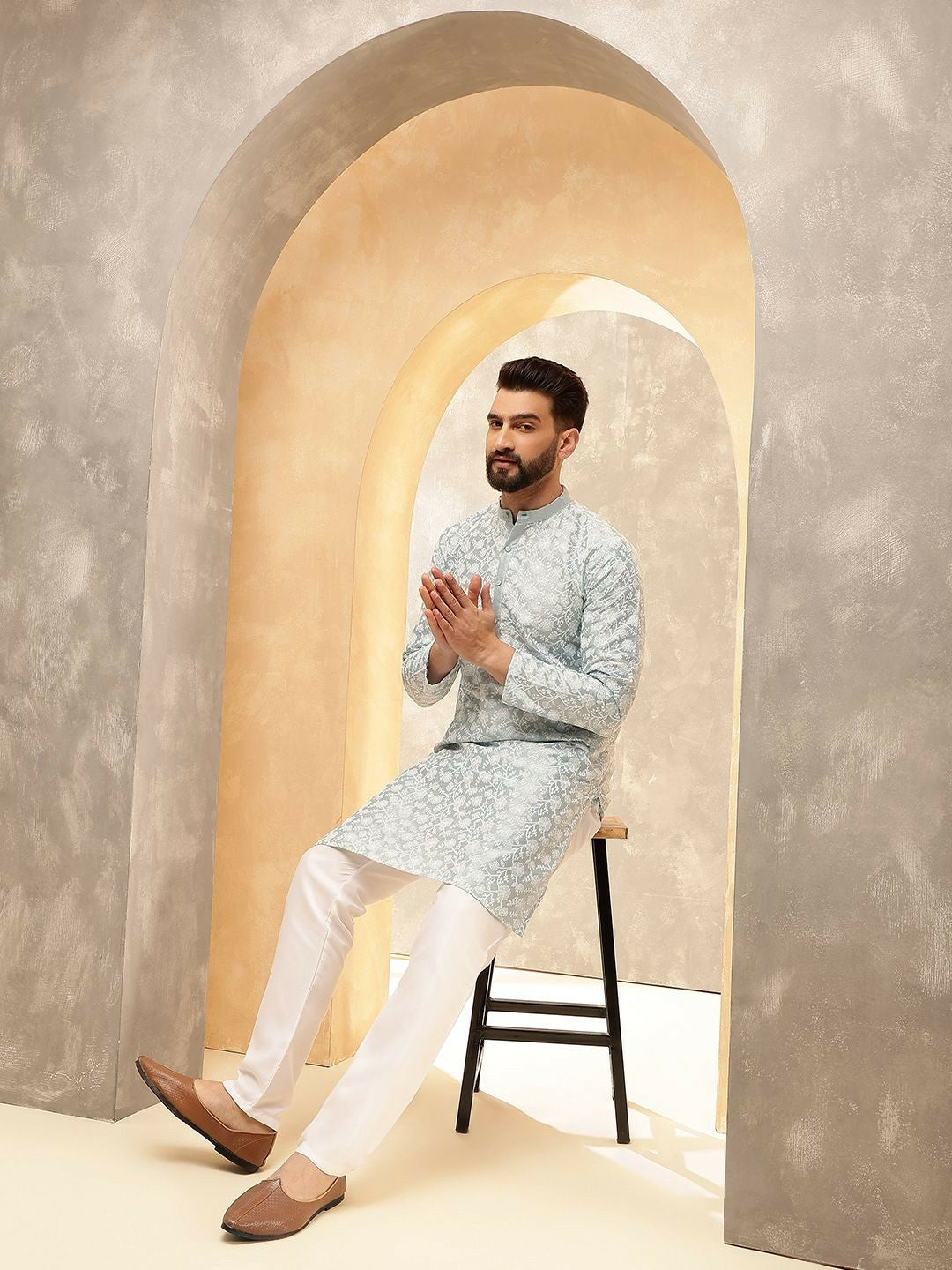Men’s Grey Floral Embroidered Kurta with White Pyjamas – Graceful Elegance in Subtle Tones