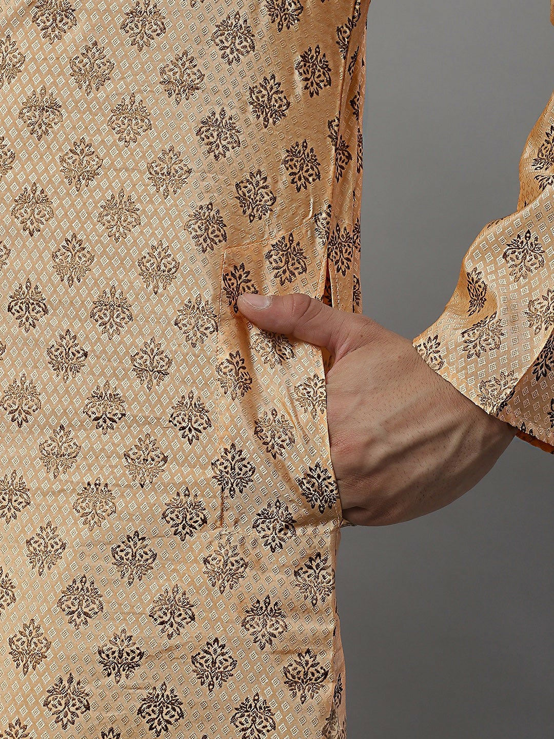 Men’s Peach & White Ethnic Motif Kurta with Pyjamas – Understated Elegance for Festive Moments