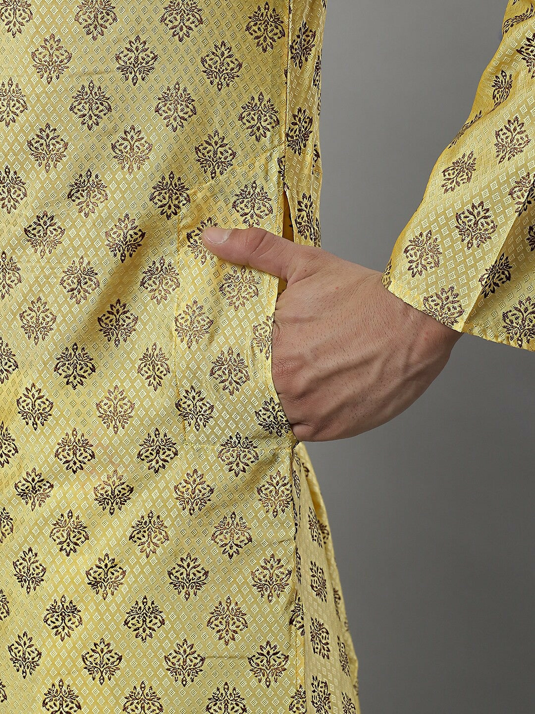 Men’s Yellow & White Woven Ethnic Kurta Set – Bright, Breezy & Traditional