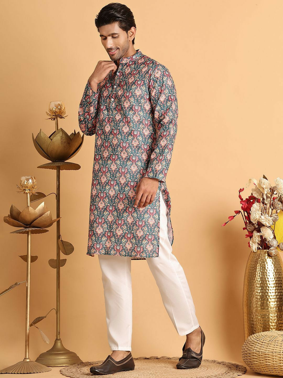 Men's Blue Floral Printed Cotton Blend Kurta Set with Pyjamas