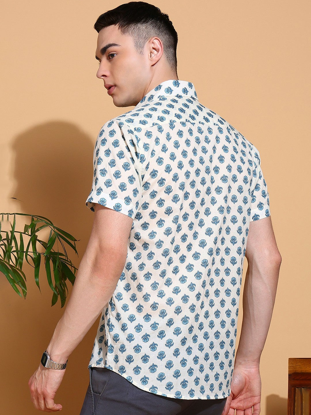 Men's Slim Fit Multicolour Cotton Shirt with Geometric Print