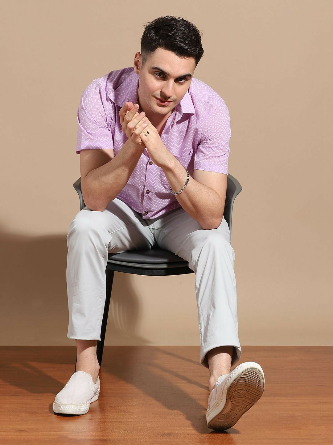 Men's Purple Cotton Shirt with Chevron Pattern & Cutaway Collar