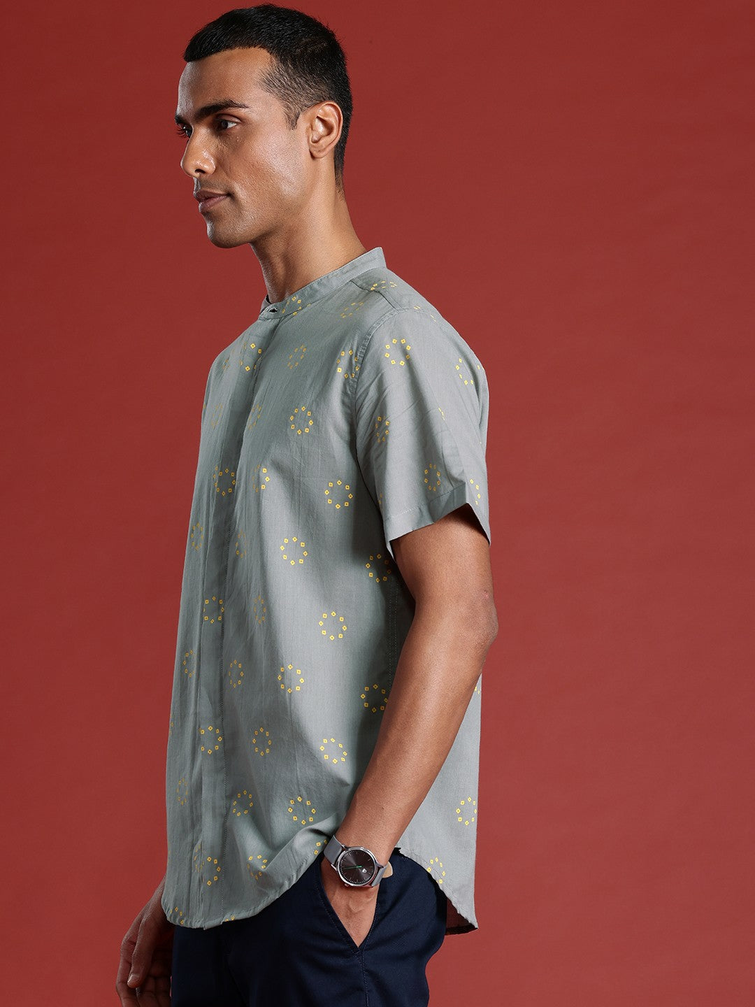 Men’s Grey & Yellow Geometric Cotton Shirt – Minimalist Style with a Modern Twist