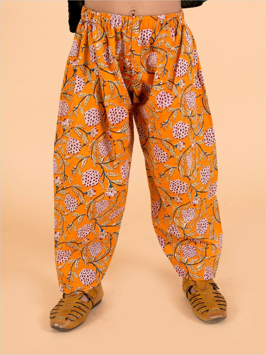 Boys Green High Slit Kurti with Pants – Stylish Ethnic Wear for Weddings & Festivals