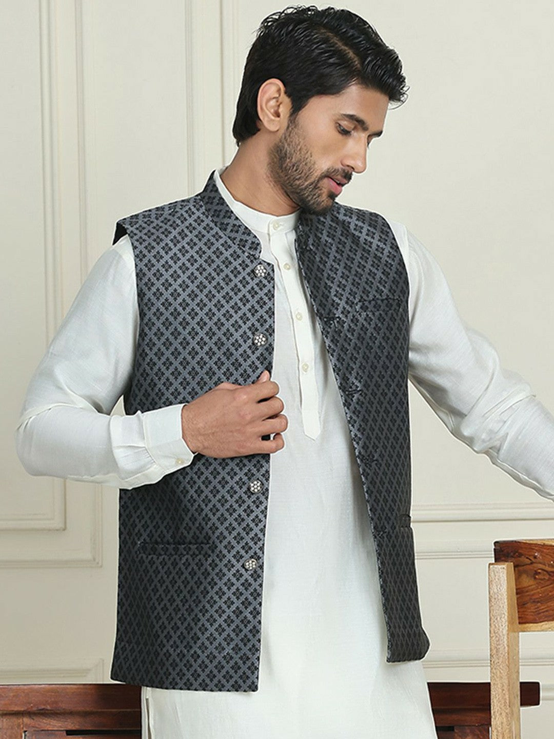 Men's Silver & Black Woven Nehru Jacket with Mandarin Collar