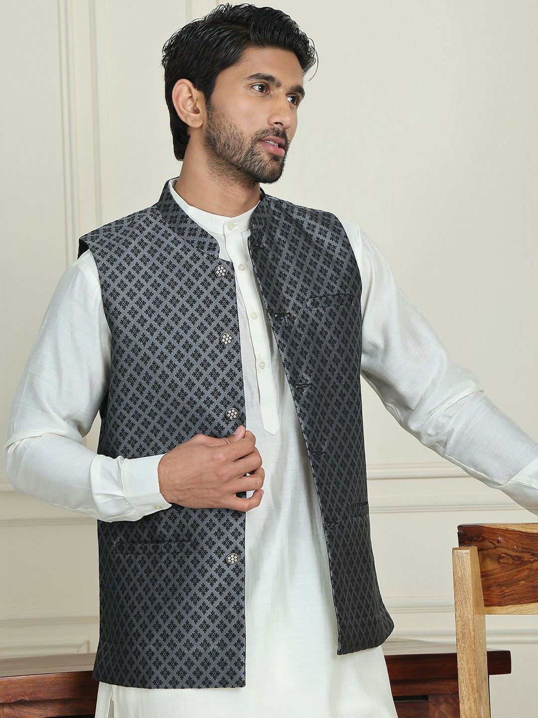 Men's Silver & Black Woven Nehru Jacket with Mandarin Collar