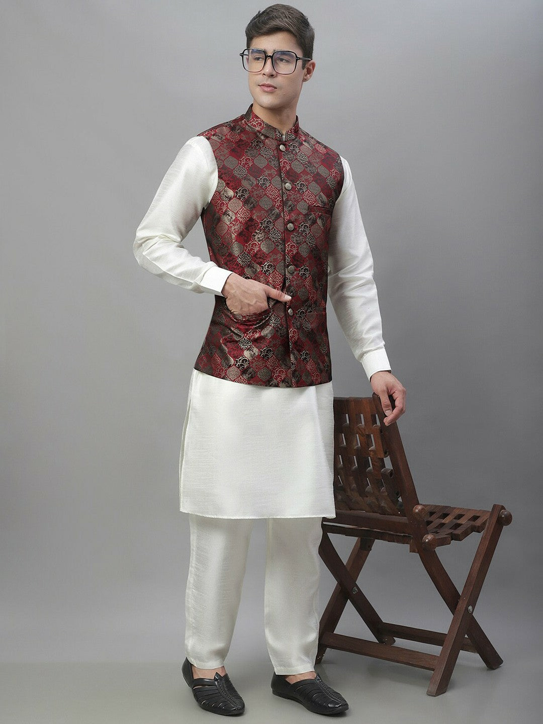 Men's Maroon Woven Design Nehru Jacket