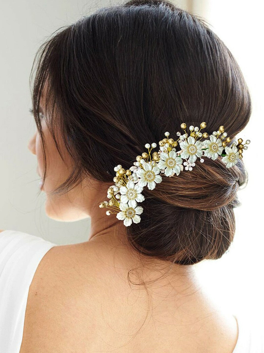 Leaf & Floral Hair Accessory with Artificial Beads – Elegant Hairpiece | Indiaista