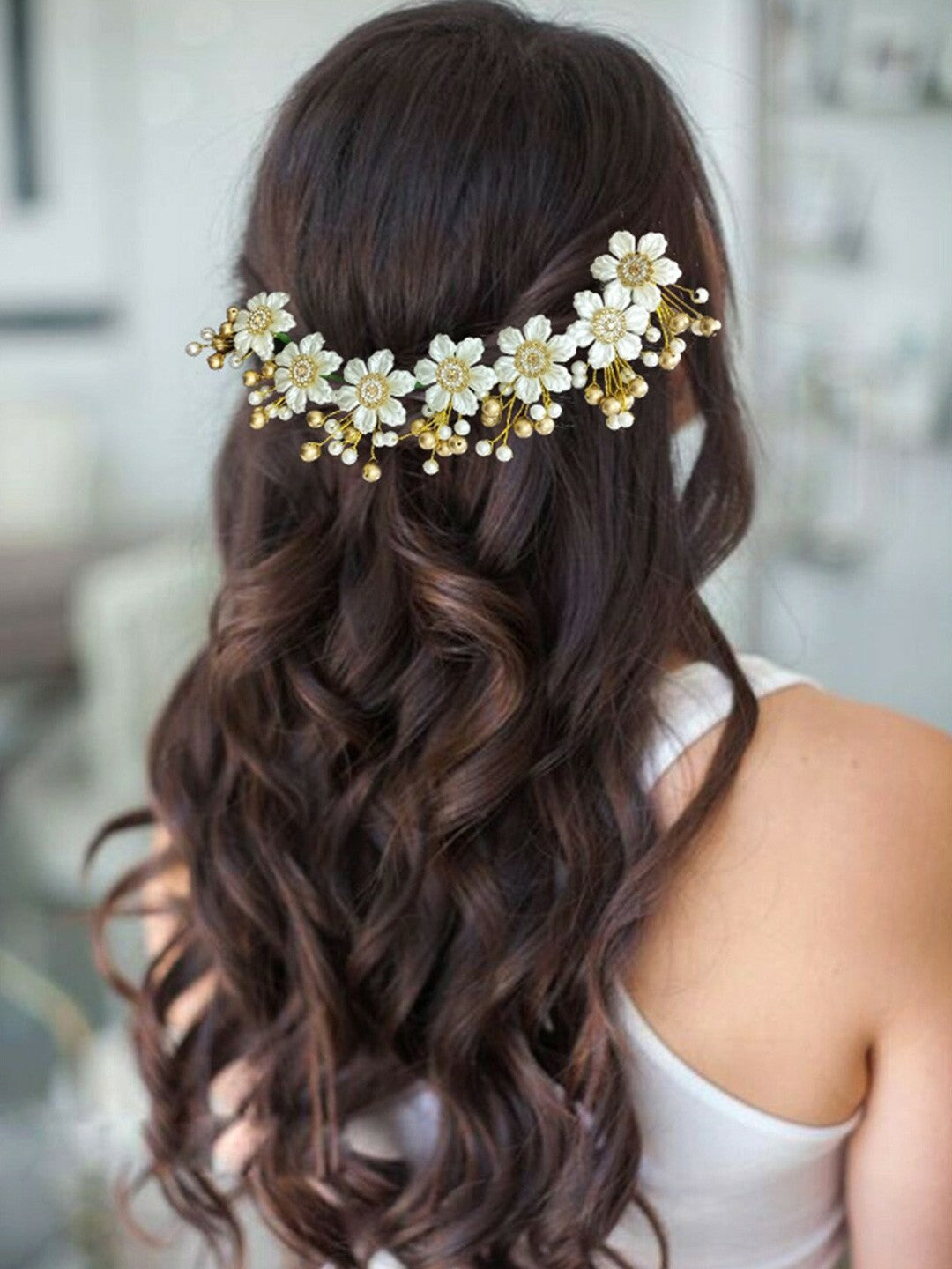 Leaf & Floral Hair Accessory with Artificial Beads – Elegant Hairpiece | Indiaista