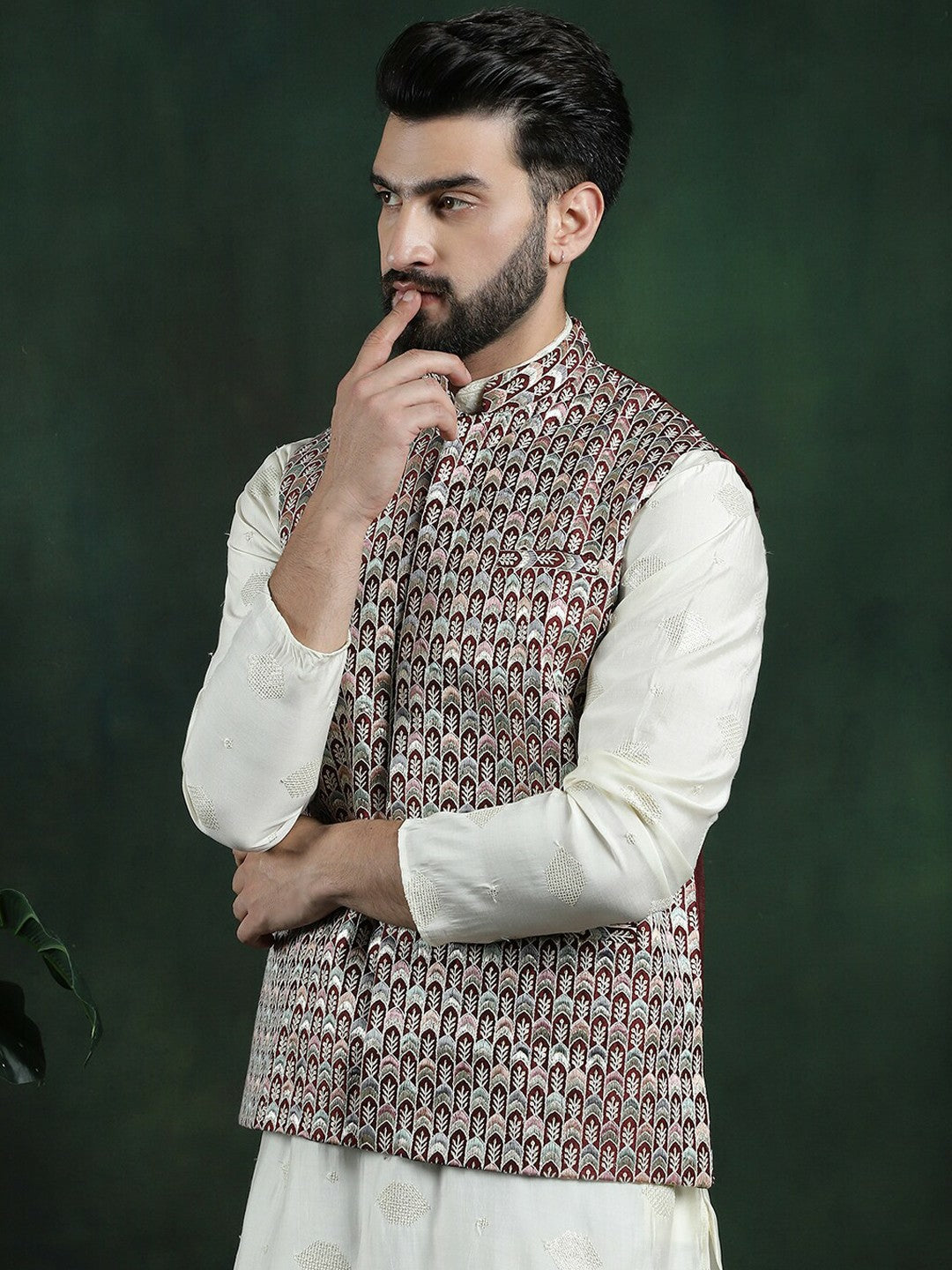 Men’s Geometric Woven Nehru Jacket – Contemporary Elegance