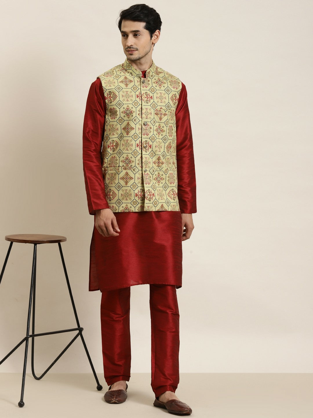Men’s Olive Green Ethnic Motifs Printed Nehru Jacket – Traditional Elegance