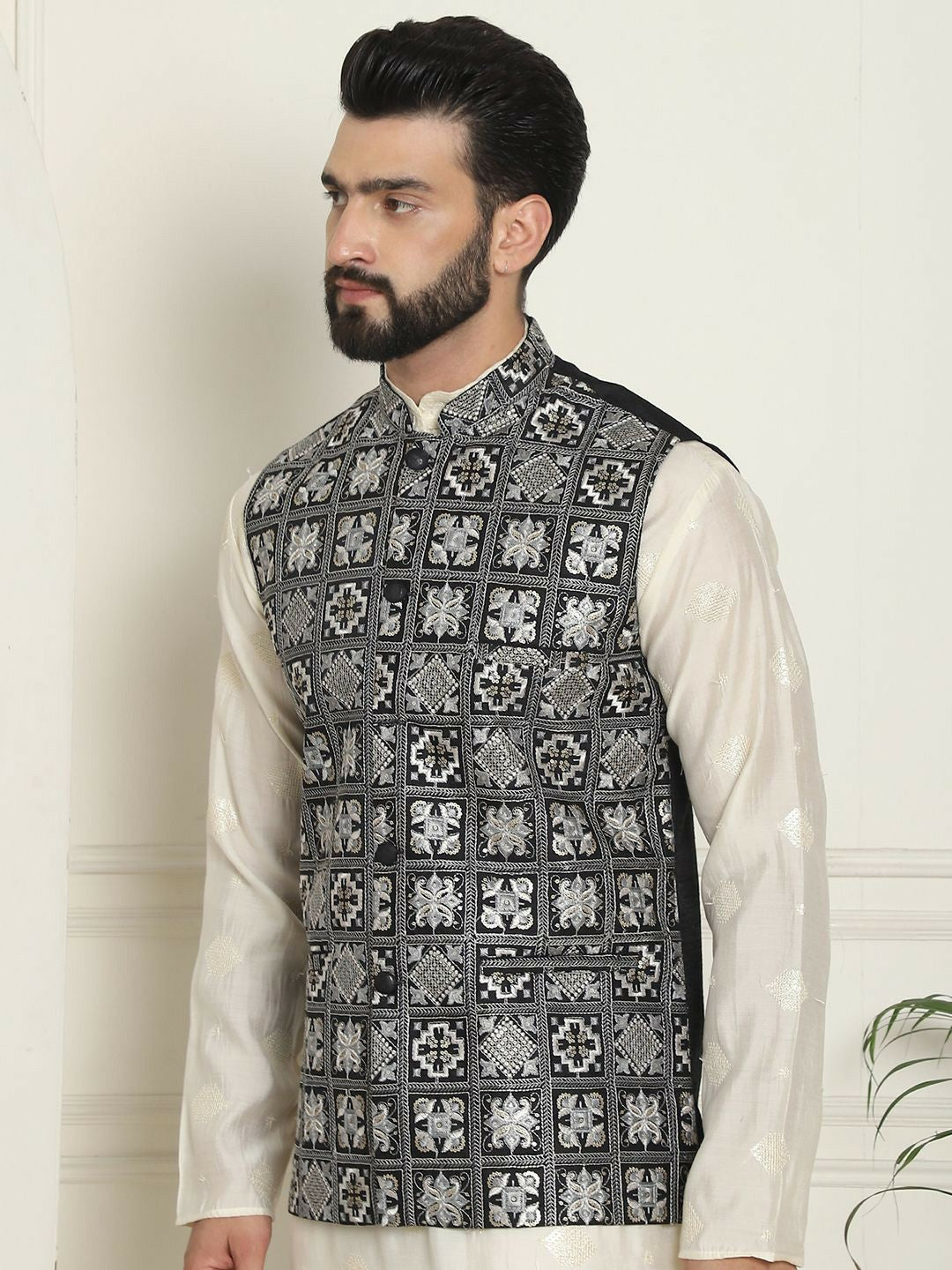 Men’s Black Embroidered Woven Nehru Jacket – Traditional Elegance