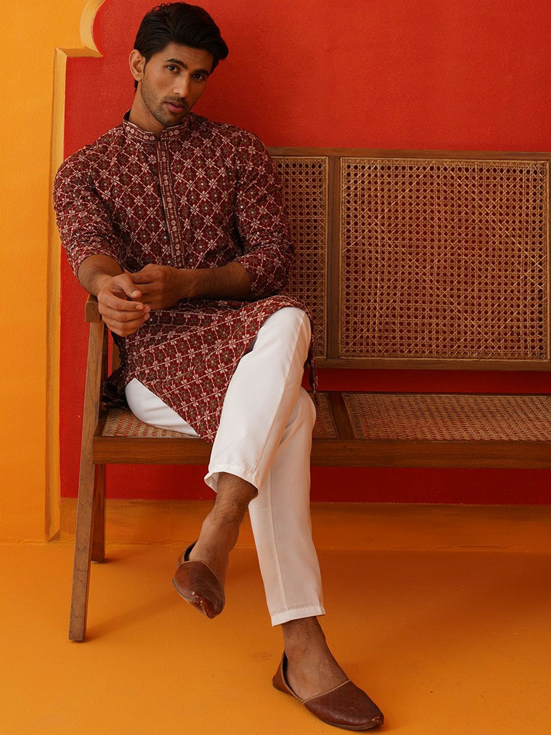 Men’s Maroon Geometric Sequinned Kurta – Viscose Rayon, Mandarin Collar