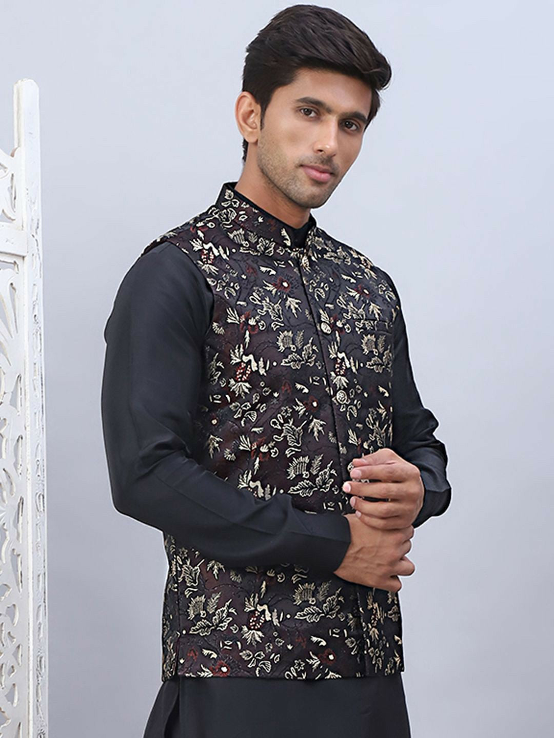 Men’s Maroon Embossed Nehru Jacket – Silk Blend, Sleeveless Design