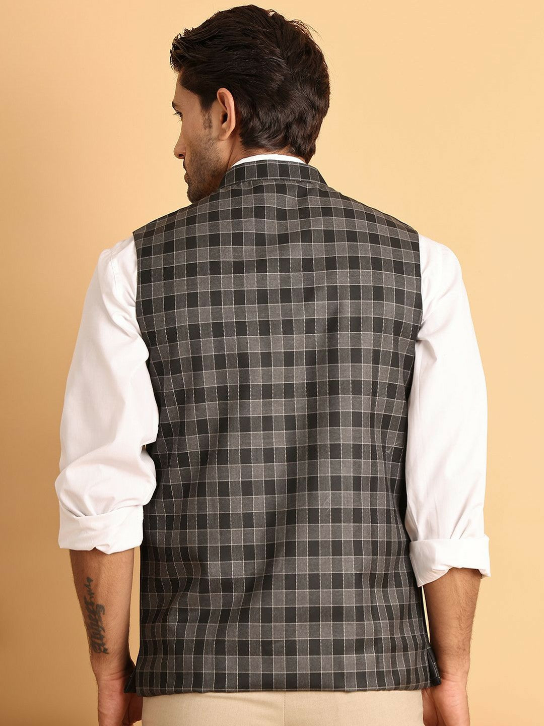Men’s Grey & Black Checked Cotton Nehru Vest – Classic Ethnic Layer