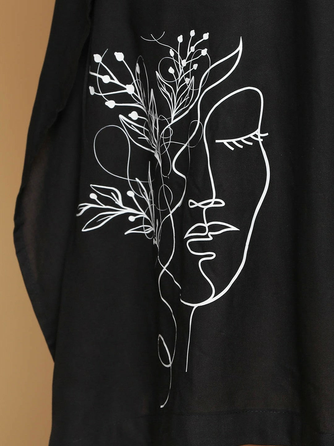 Black & White Graphic Printed Kaftan for Women – Knee-Length, Viscose Rayon | Indiaista
