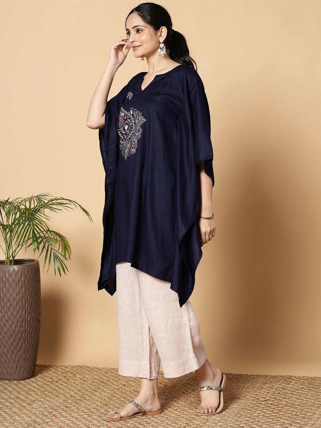 Navy Blue & White Paisley Printed Kaftan for Women – Viscose Rayon, Asymmetric Hem | Indiaista