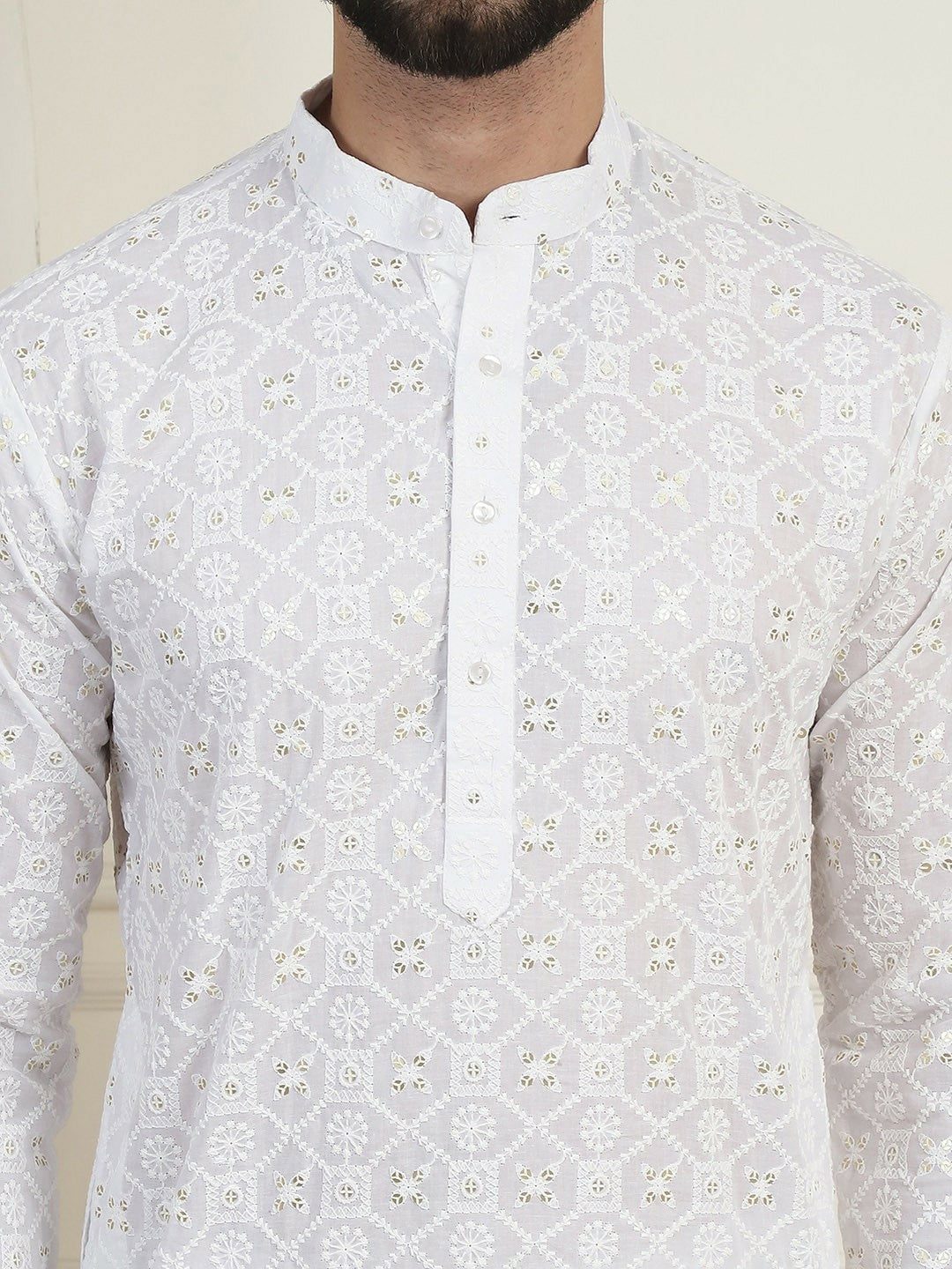Men's White Ethnic Motifs Embroidered Kurta with Mandarin Collar & Sequins – Pure Cotton, Knee-Length | Indiaista