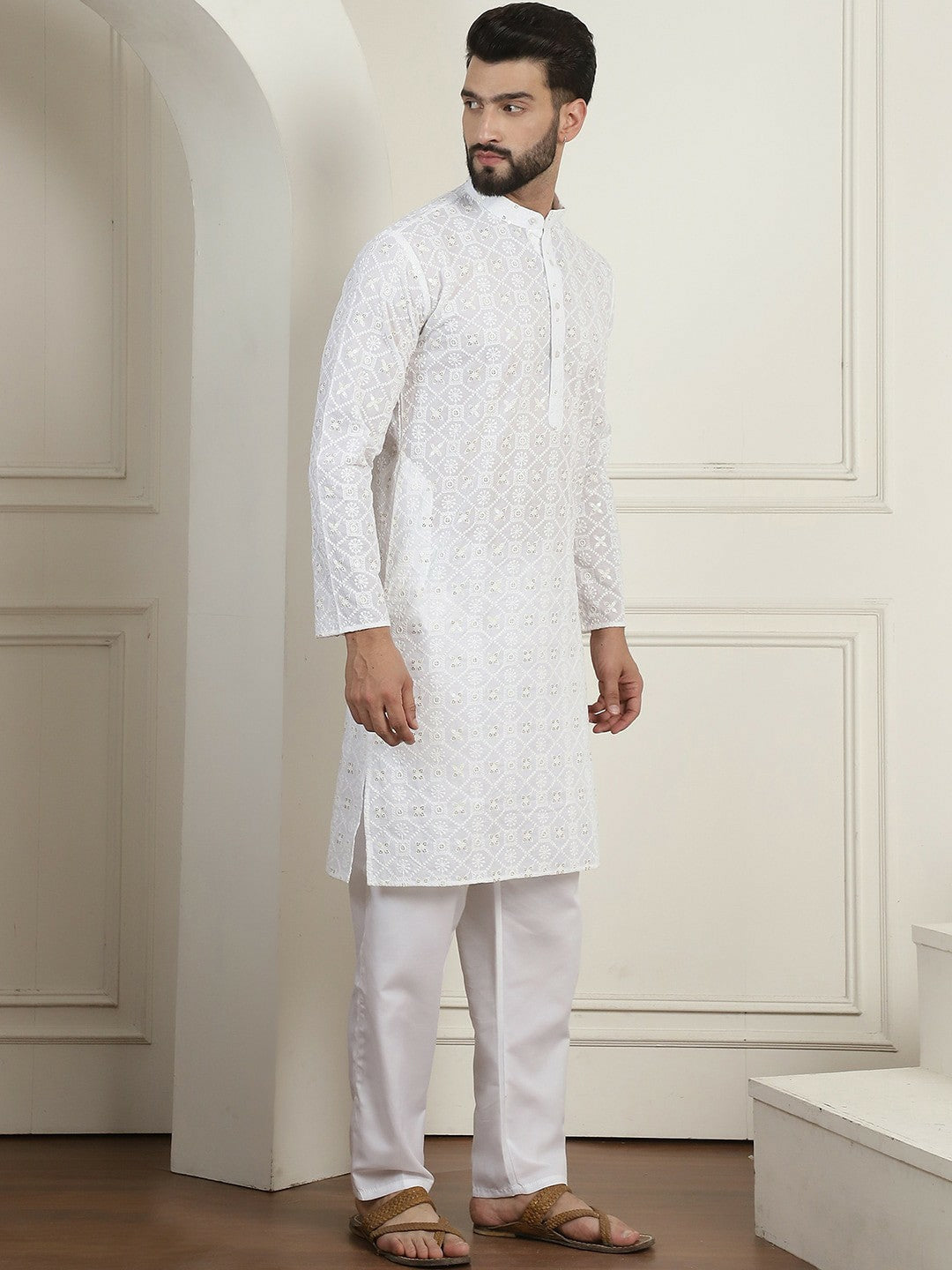 Men's White Ethnic Motifs Embroidered Kurta with Mandarin Collar & Sequins – Pure Cotton, Knee-Length | Indiaista