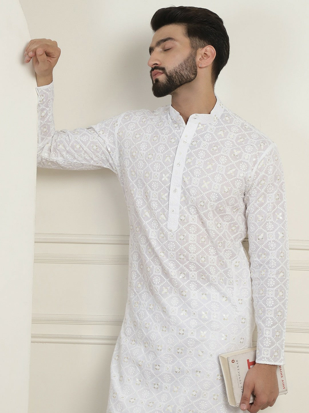 Men's White Ethnic Motifs Embroidered Kurta with Mandarin Collar & Sequins – Pure Cotton, Knee-Length | Indiaista