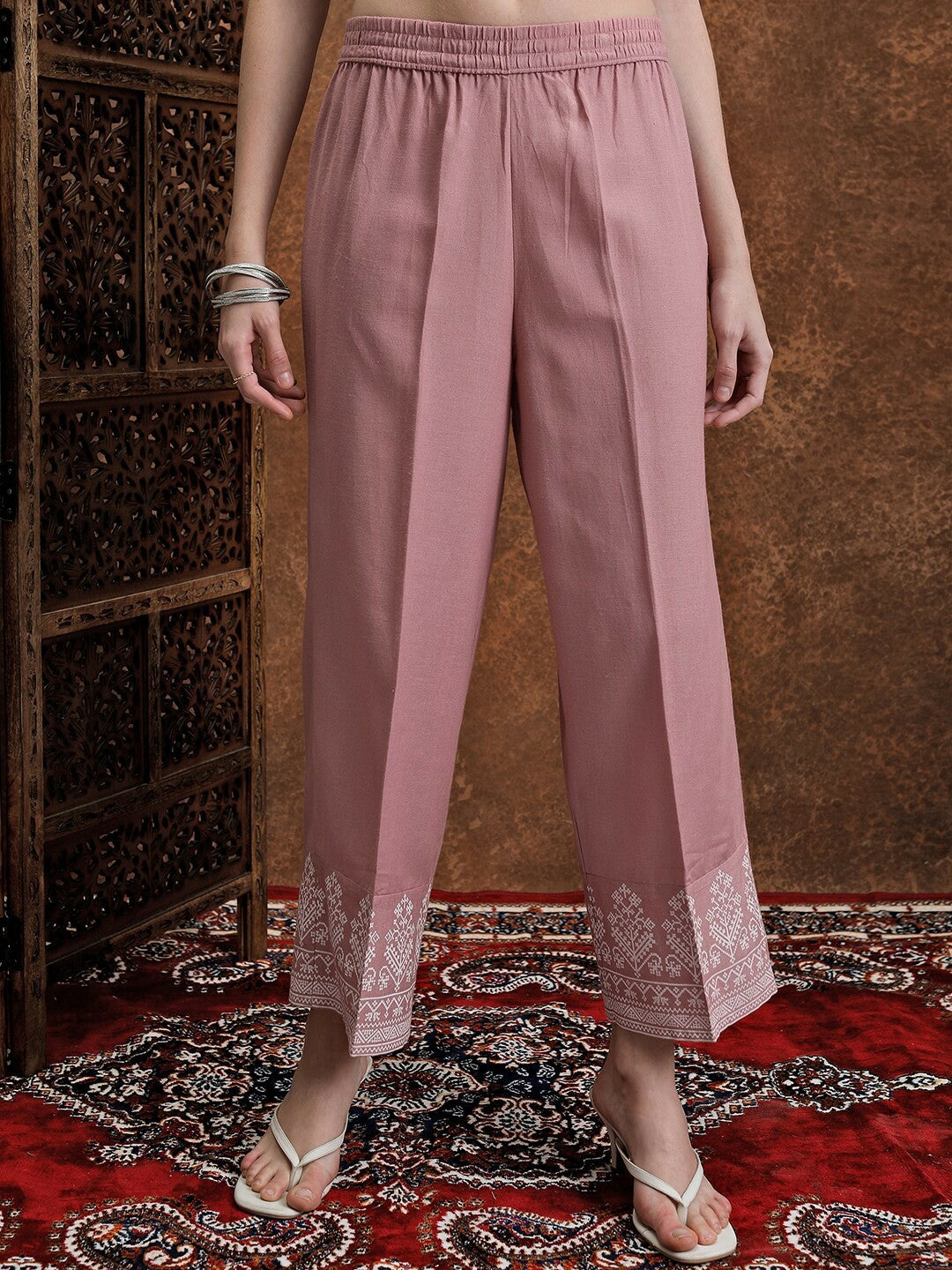 Women’s Ethnic Kurta Set – White Ethnic Motifs & Rose Printed Kurta with Palazzo | Indiaista