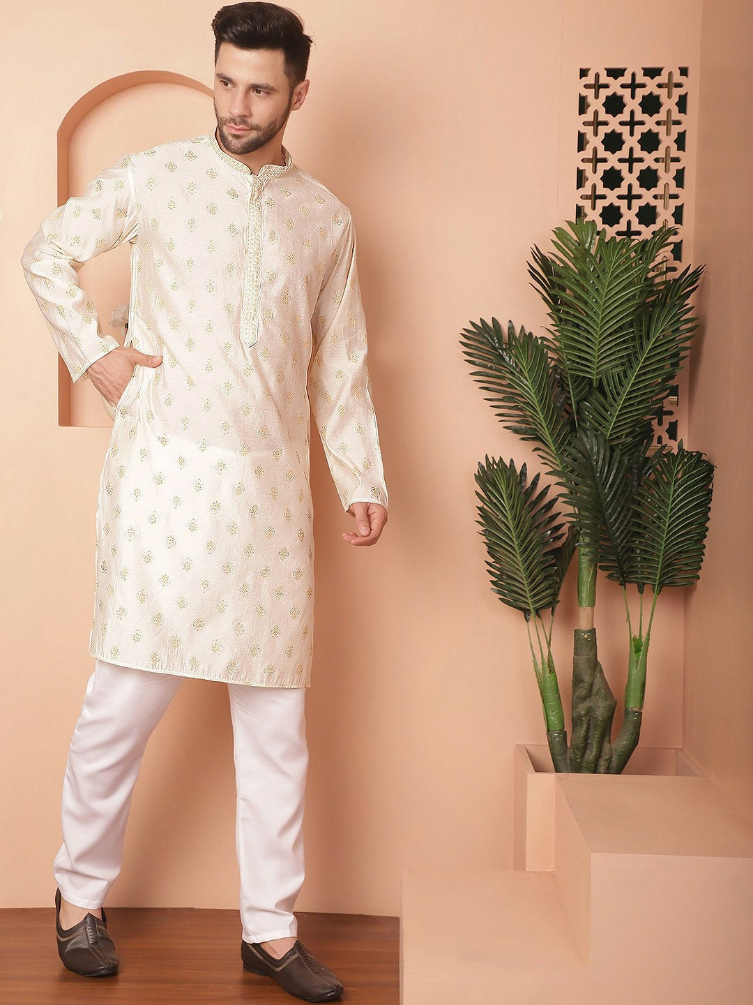 Buy Floral Printed Regular Kurta with Pyjamas for Men - Indiaista