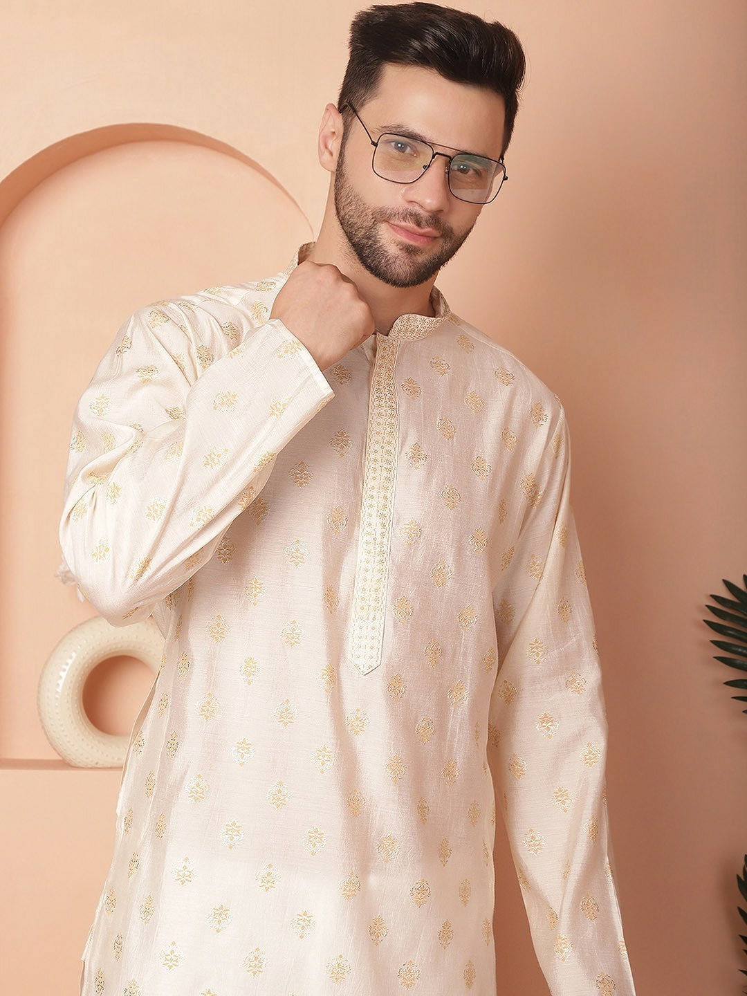 Buy Floral Printed Regular Kurta with Pyjamas for Men - Indiaista