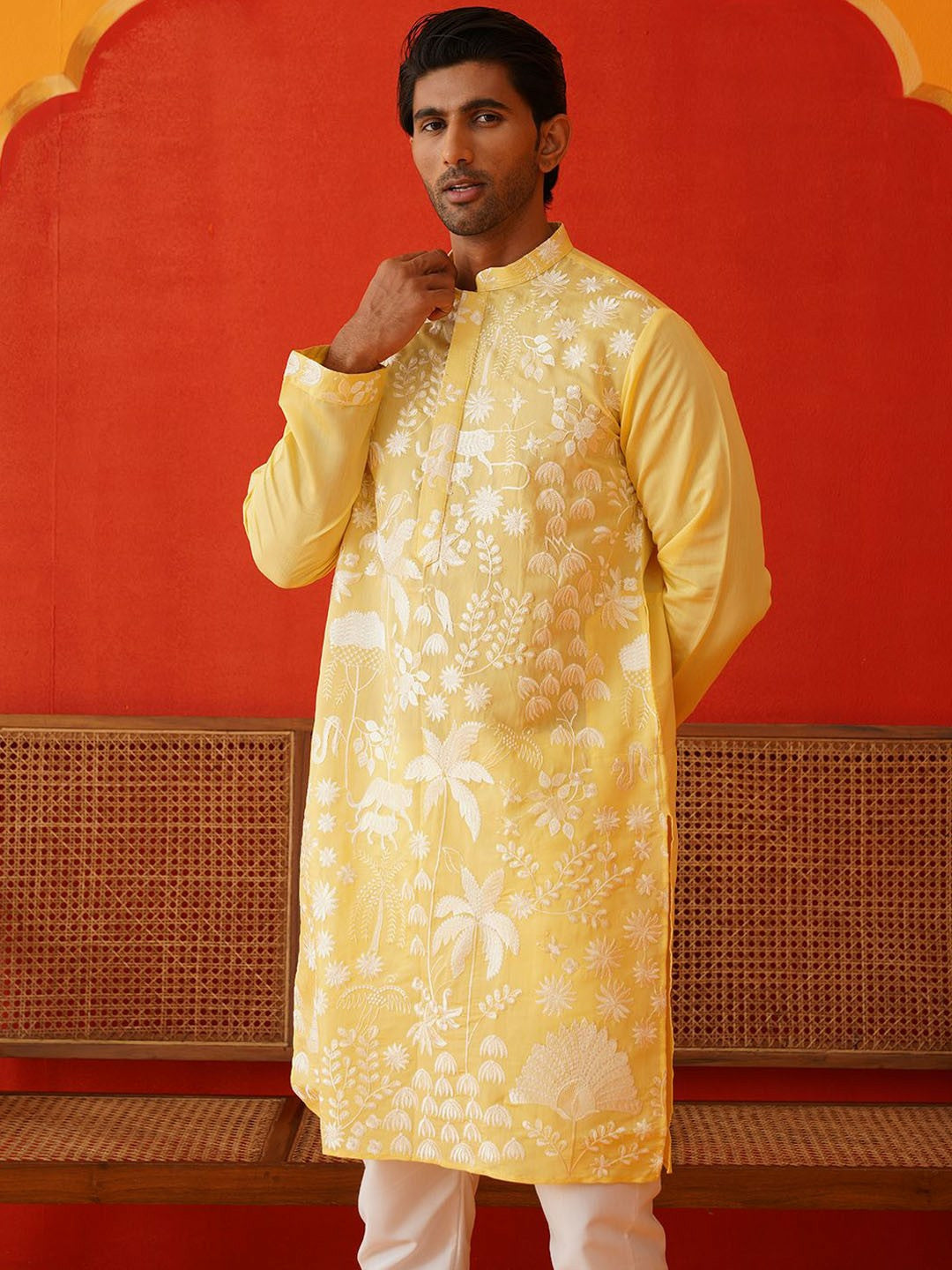 Men’s Floral Embroidered Chikankari Kurta with Pyjamas – Festive Wear