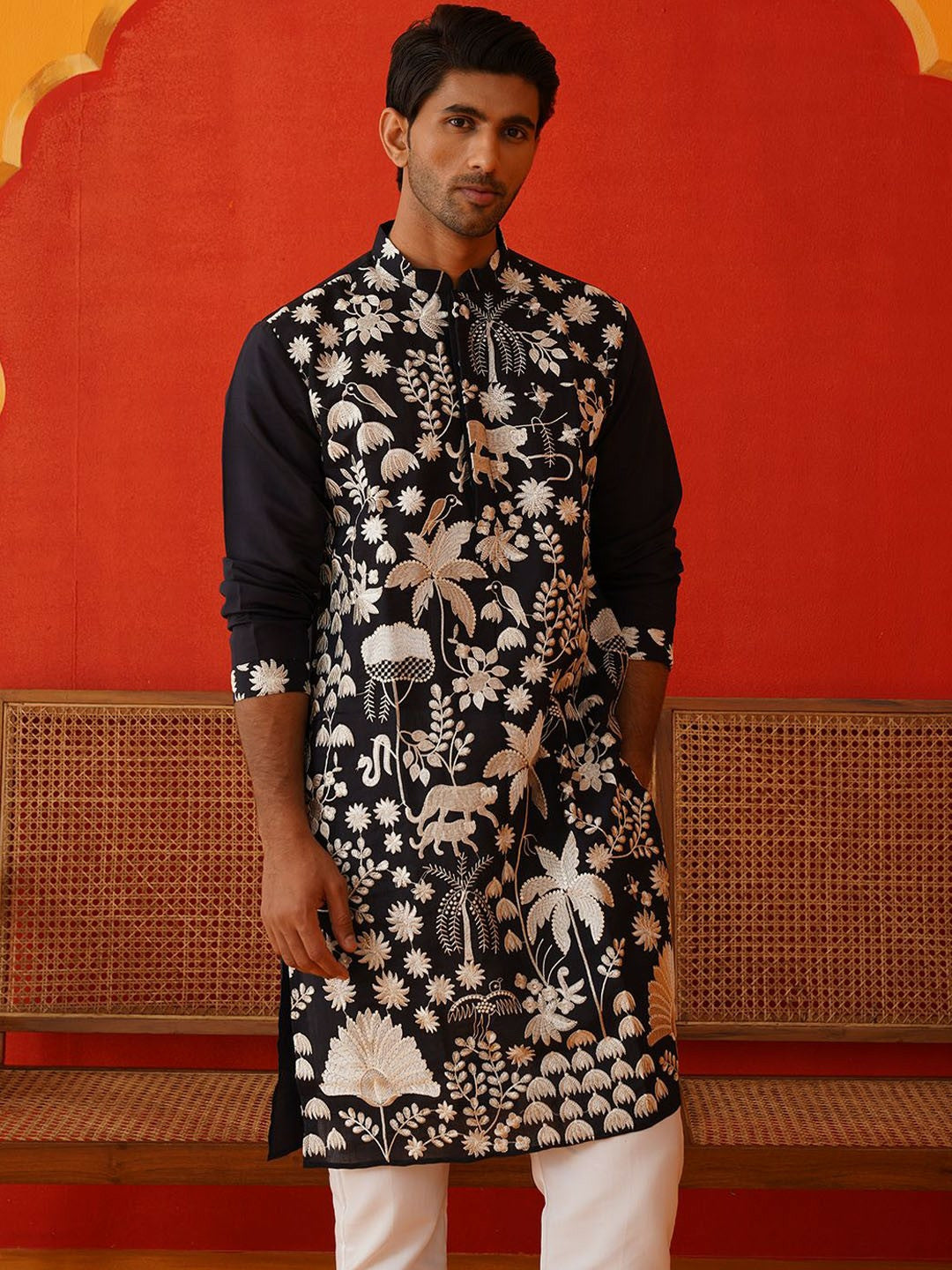Men’s Floral Embroidered Chikankari Kurta with Pyjamas – Festive Elegance