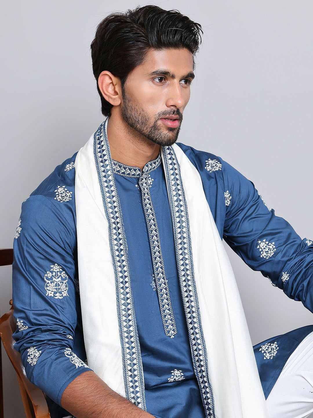 Floral Embroidered Silk Cotton Straight Kurta with Pyjamas & Dupatta – Elegant Festive Wear