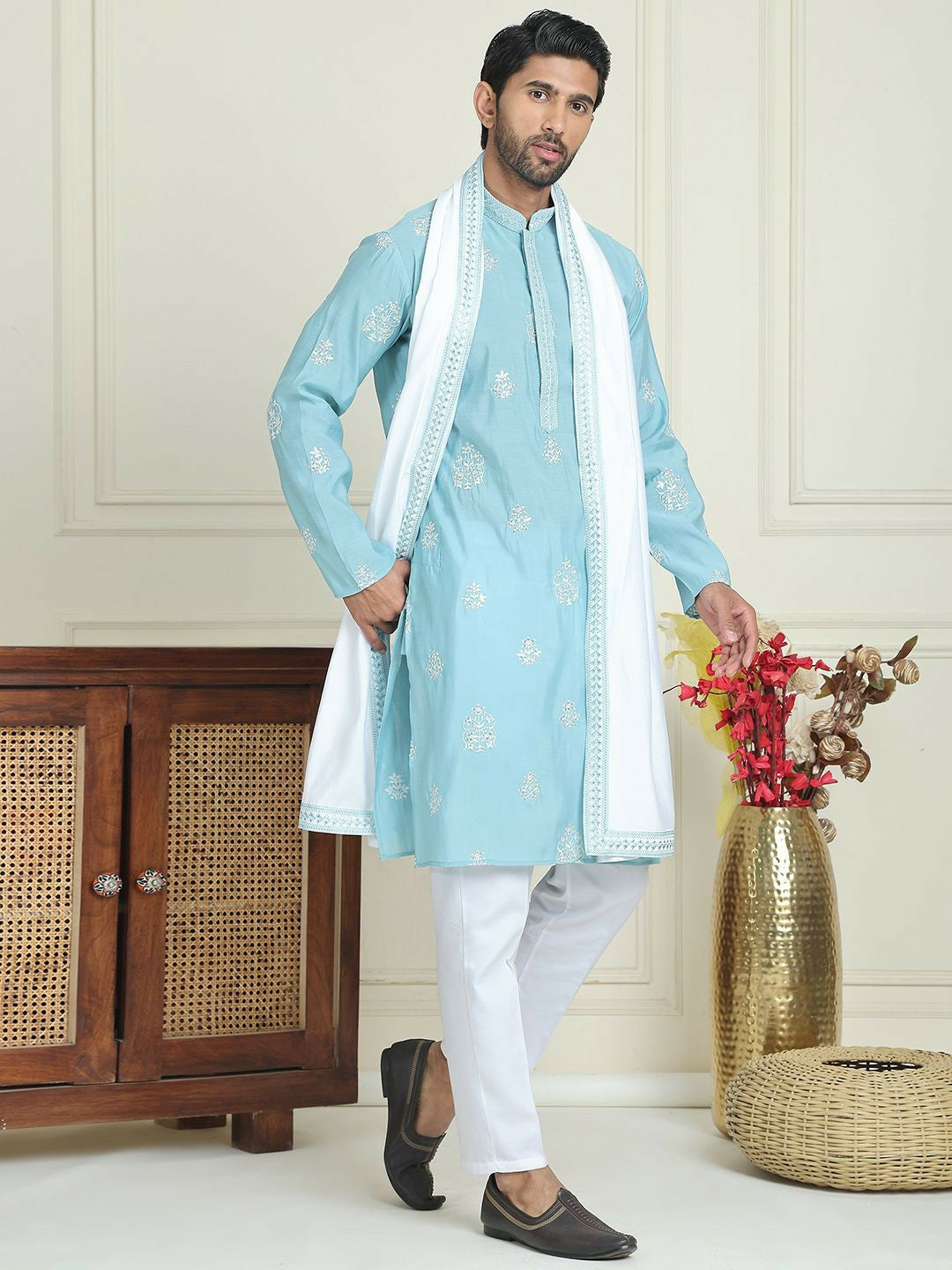 Men’s Floral Embroidered Mandarin Collar Straight Kurta with Pyjamas & Dupatta – Elegant Festive Ensemble