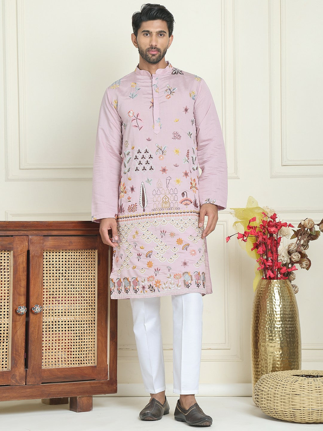 Floral Embroidered Thread Work Mandarin Collar Straight Kurta with Pyjamas – Elegant Festive Ensemble
