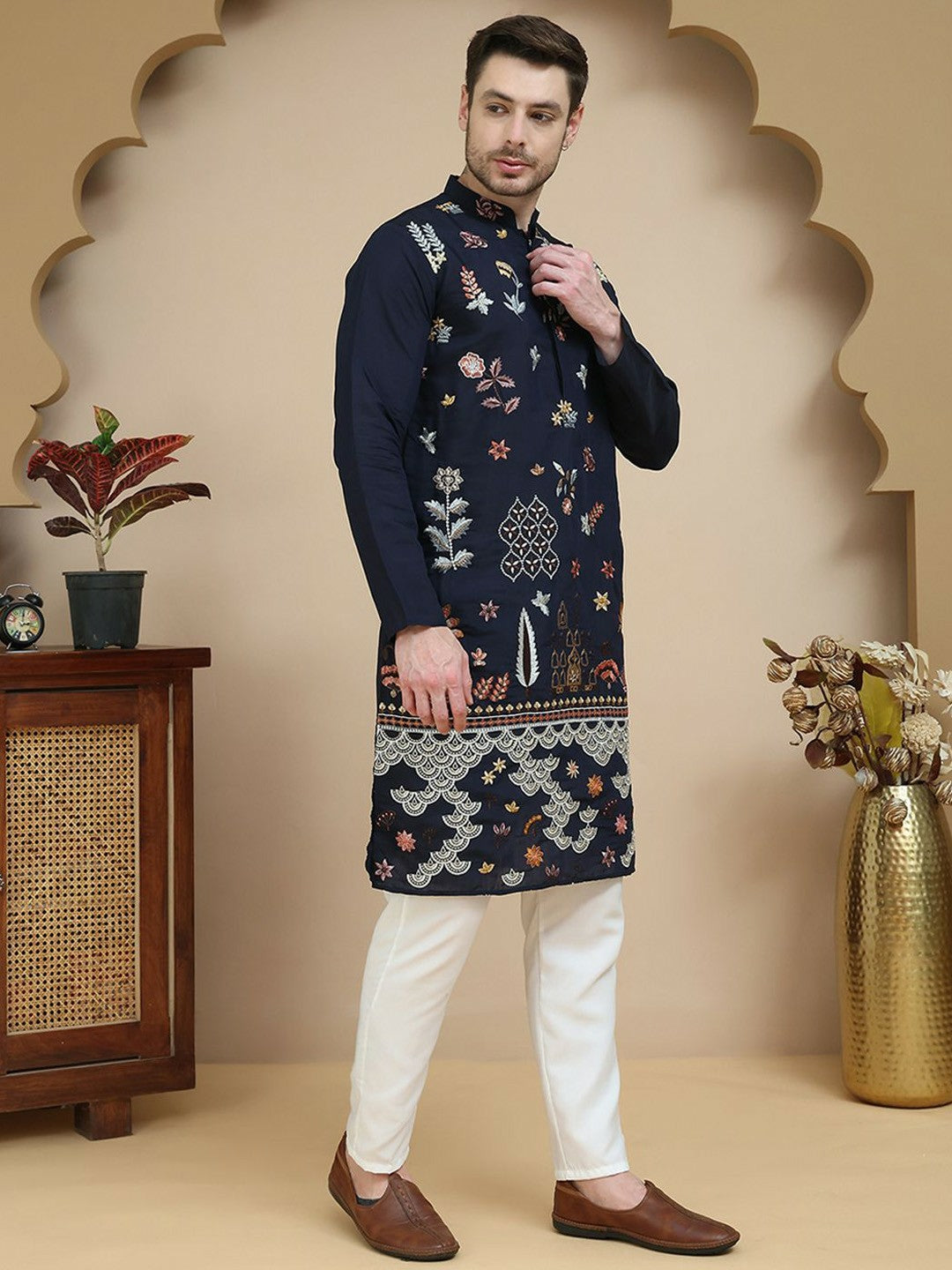 Floral Embroidered Thread Work Mandarin Collar Straight Kurta with Pyjamas – Elegant Festive Ensemble