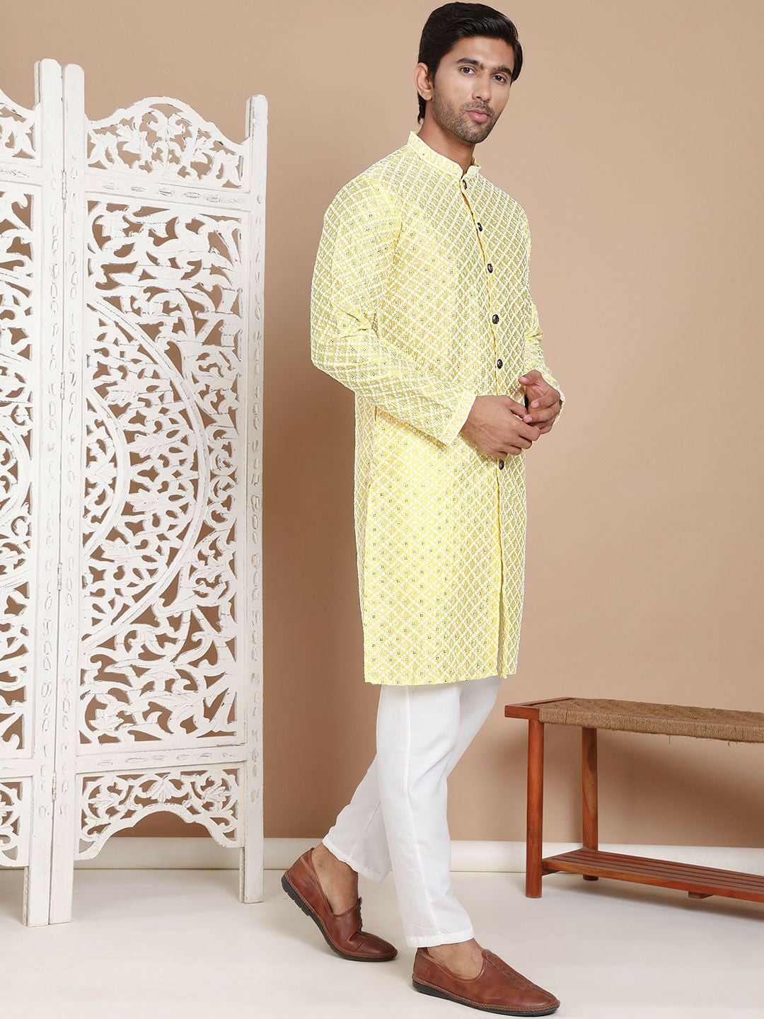 Men's Sequinned Embroidered Kurta Set with Pyjamas – Festive Attire