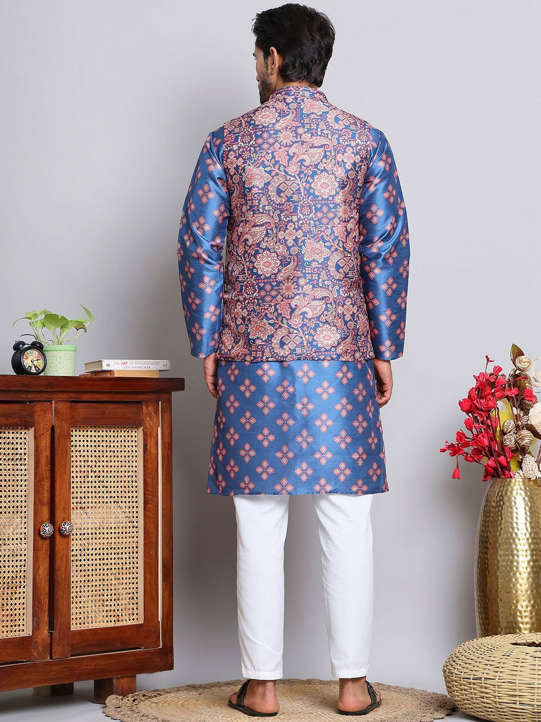 Floral Printed Kurta with Pyjamas & Nehru Jacket for Men – Elegant Ethnic Set