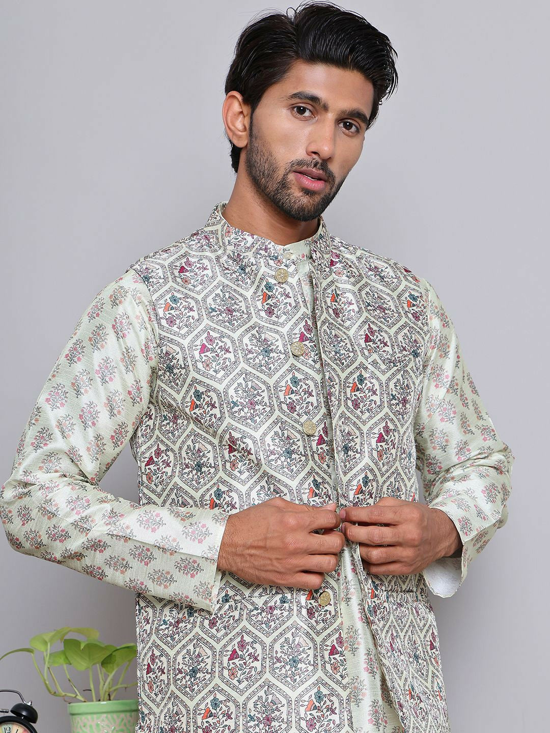 Men’s Floral Printed Kurta with Straight Pyjamas – Elegant Festive Look