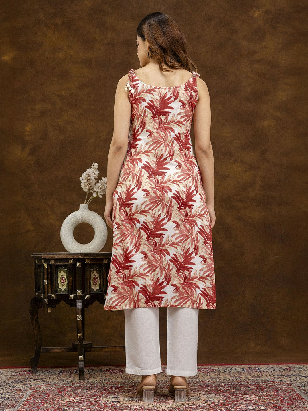 Floral Printed Shoulder Strap Red & White Cotton Kurta