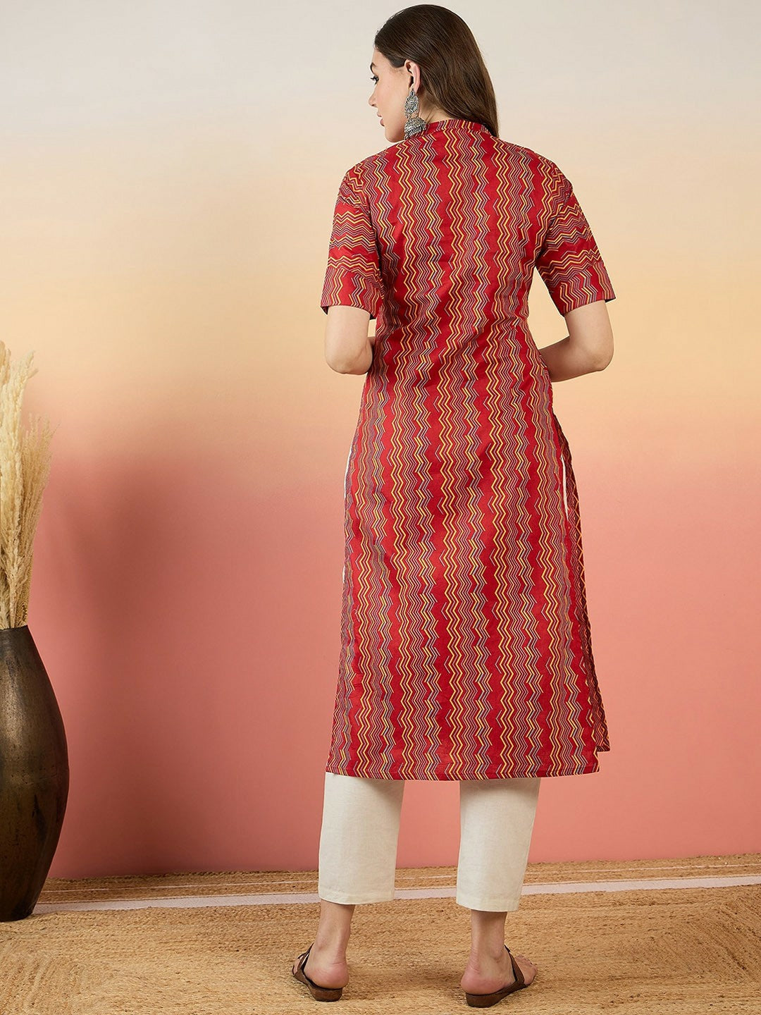 Red Chevron Printed Mandarin Collar Cotton Kurta
