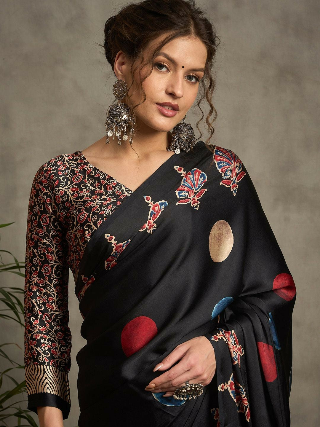 Black & Red Geometric Printed Saree with Printed Border