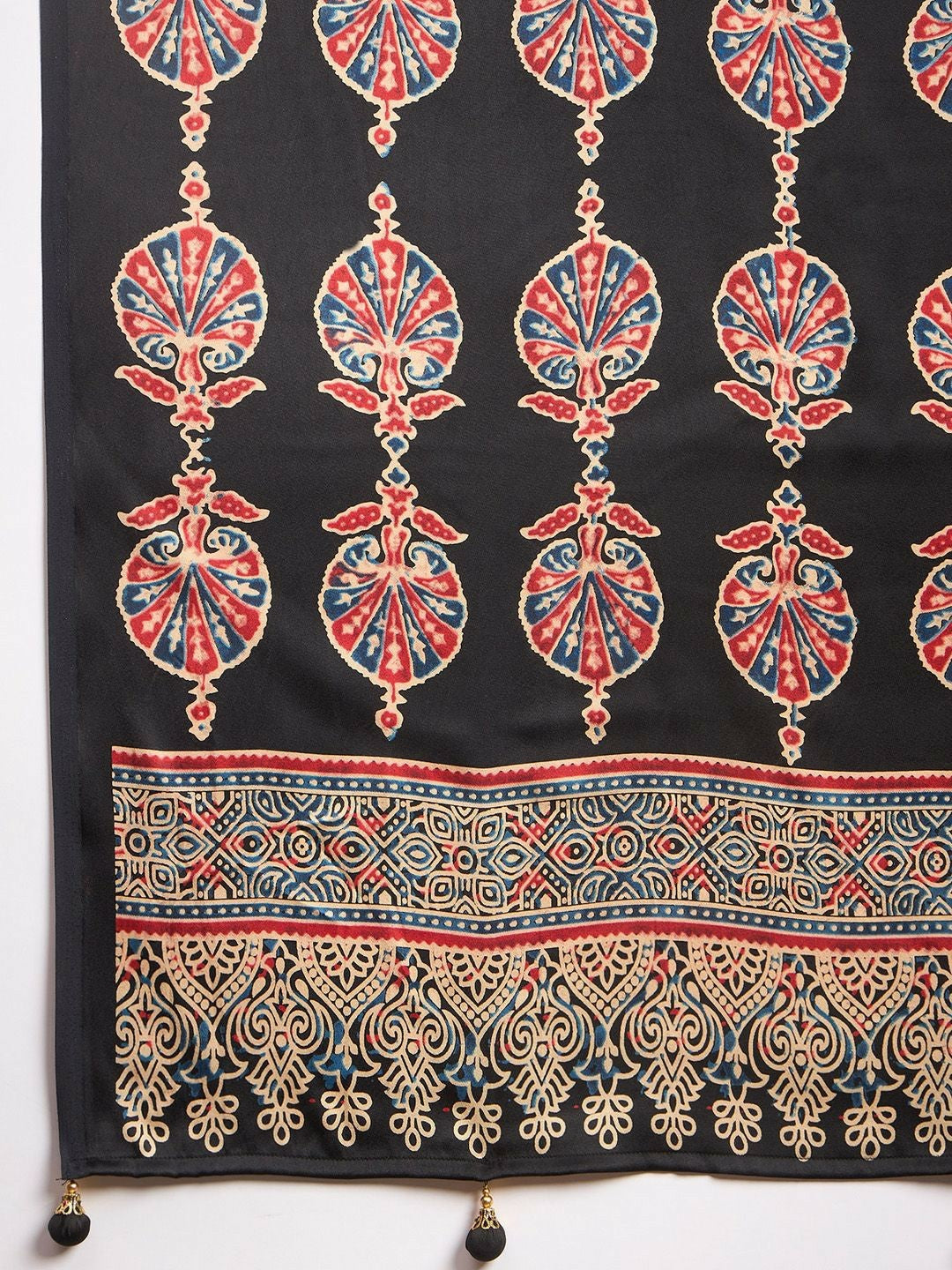 Black & Red Geometric Printed Saree with Printed Border