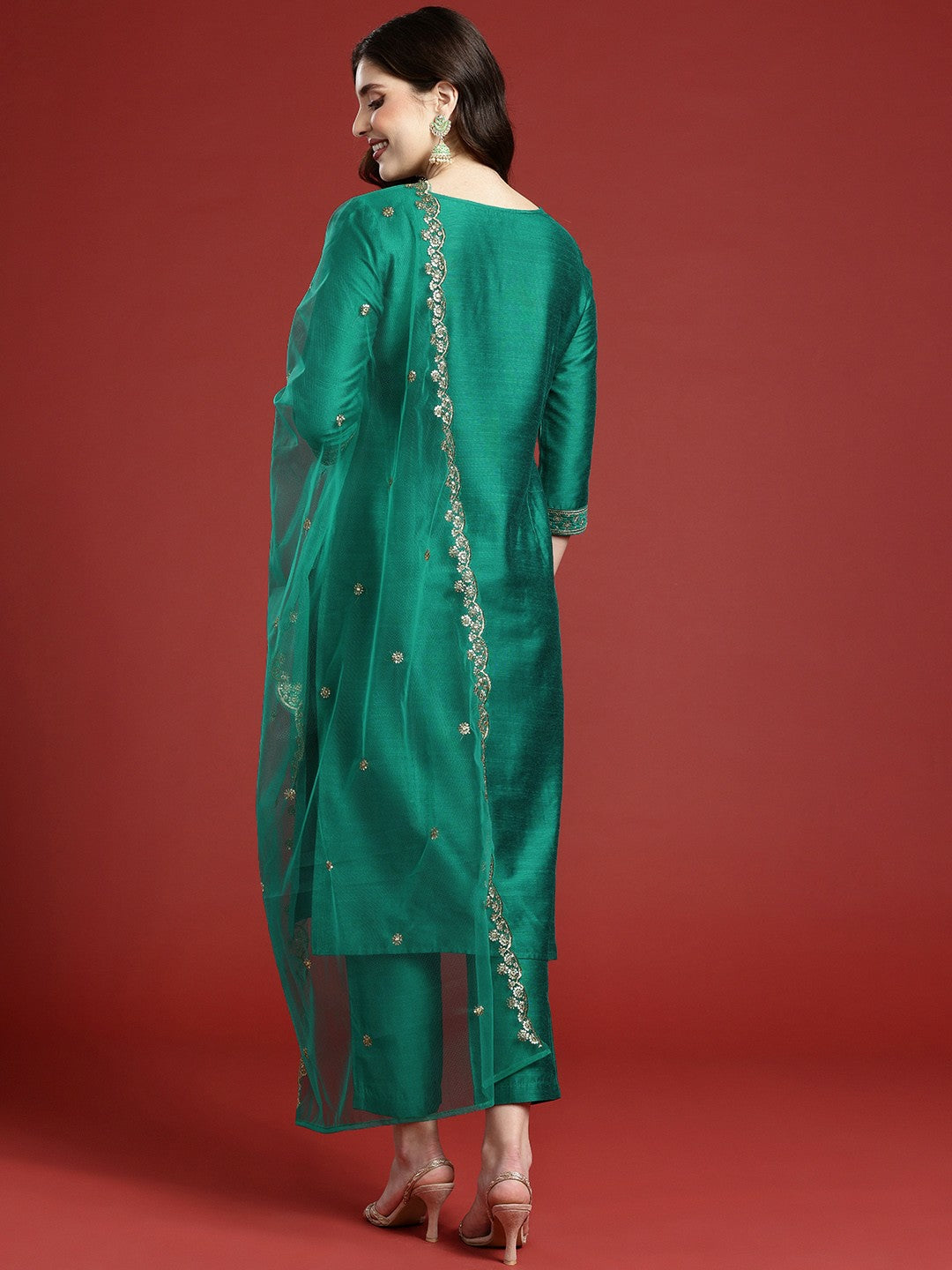 Green Embroidered Ethnic Motifs Kurta Set with Trousers & Dupatta